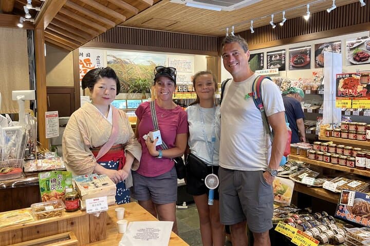 Kyoto: Nishiki Market Food Tour - 7 Tastings — photo 2