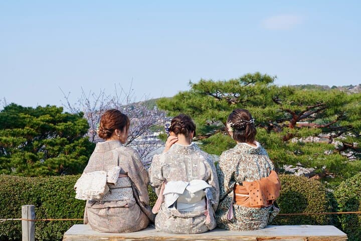 The historic districts of Kanazawa, Samurai & Geishas — photo 2