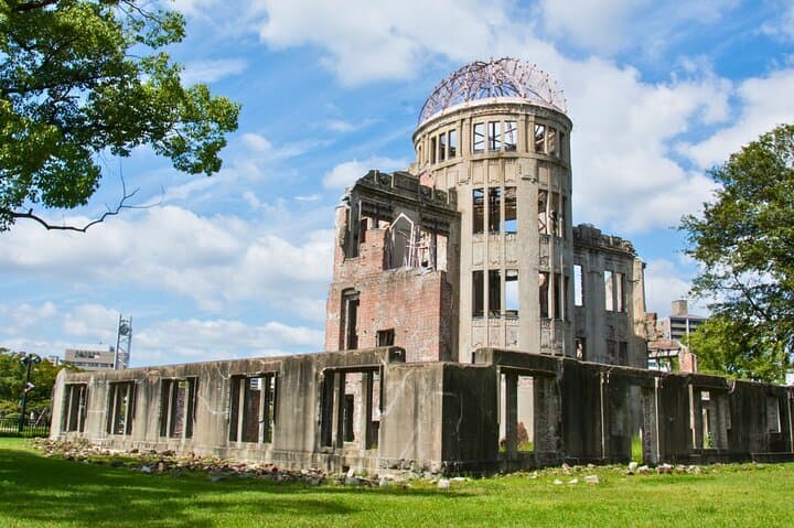 Hiroshima Private Tour with a Local - Highlights & Hidden Gems — photo 4