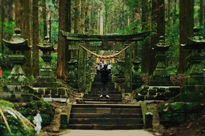 From Kumamoto : Mt.Aso and Takachiho All-inclusive Private Tour — photo 9