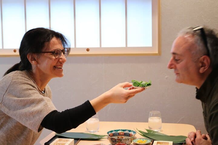 Private Kanazawa Bamboo Sushi Family Cooking Experience — photo 8