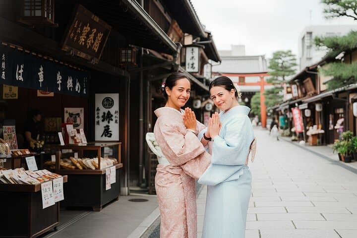 Shibamata Retro: Temple Life & a Top-Class Japanese Garden — photo 1
