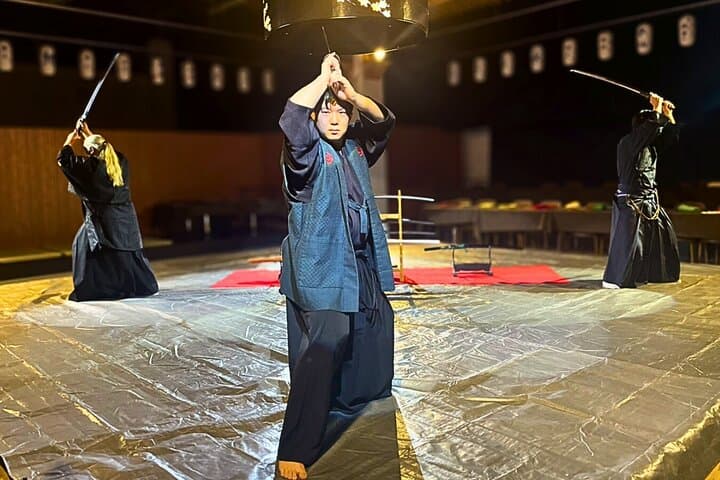 Osaka:Samurai Show & Experience /Optional Wagyu Sukiyaki — photo 9