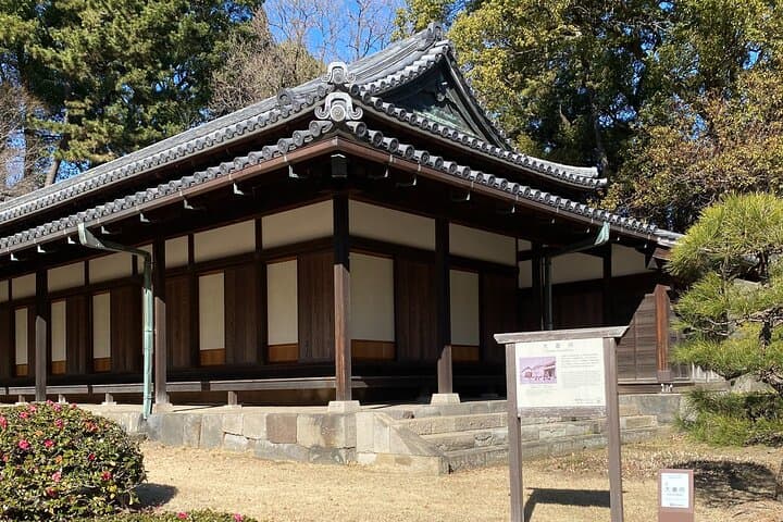 Imperial Palace Walking Tour: The Shoguns and the Imperial Family — photo 10