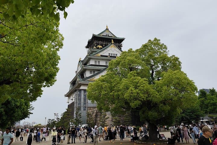 Osaka Highlights Walking Tour – Castle, Shinsekai & Dotonbori — photo 6