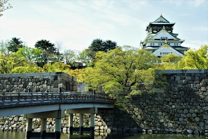Shadows of Osaka: Legends & Folklore Walking Tour — photo 4