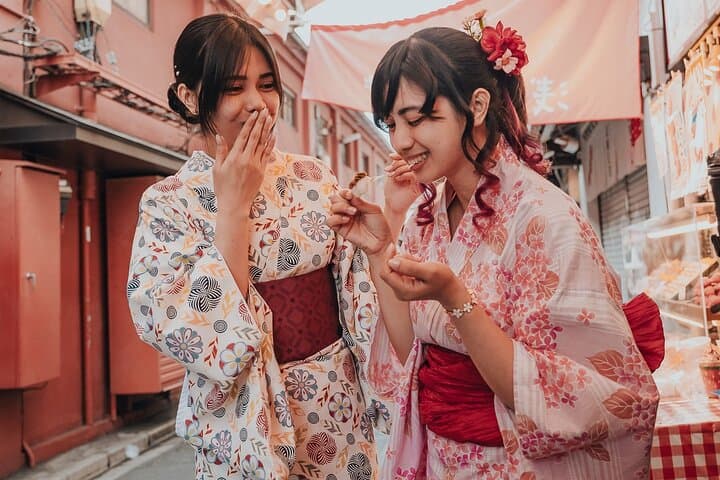 Kawagoe Walking: A Living Merchant Town — Streets, Sweets & Faith — photo 6