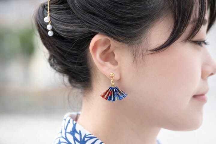 Tokyo: Create Your Own Handmade Origami Jewelry — photo 6