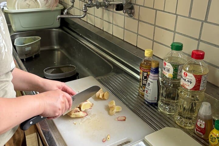 Experience making ginger syrup and sauce at Ginger Grill Stay Yatsushiro — photo 5