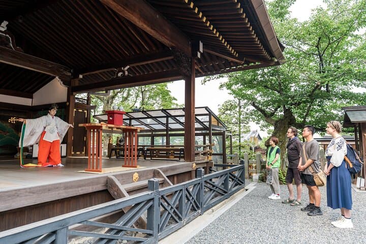 Kyoto Fushimi Inari Taisha Shrine Guide Tour & Kagura Performance — photo 3