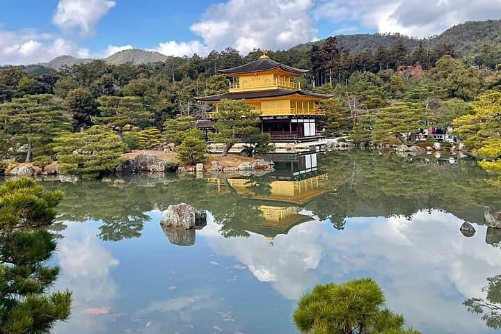 Spanish Tours in Kyoto Osaka and Nara — photo 1