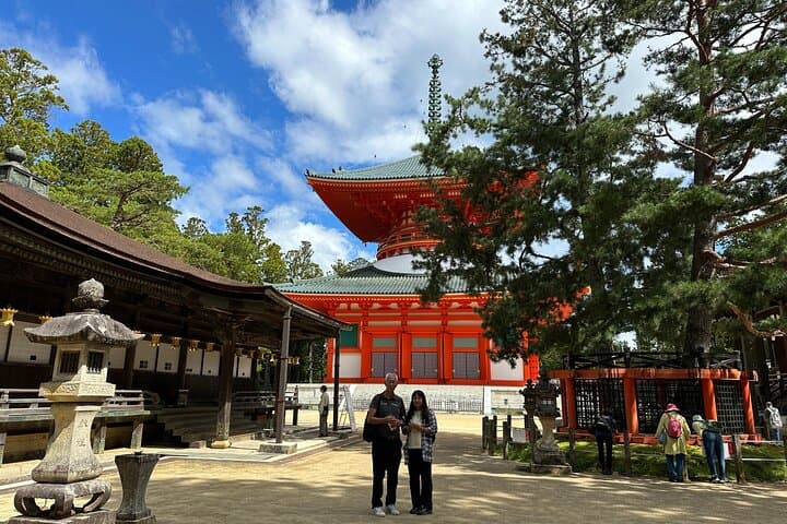 Koyasan Wakayama: Okunoin, Kongobuji & Garan with Certified Guide — photo 9