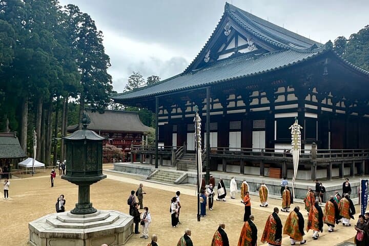 Koyasan Wakayama: Okunoin, Kongobuji & Garan with Certified Guide — photo 11