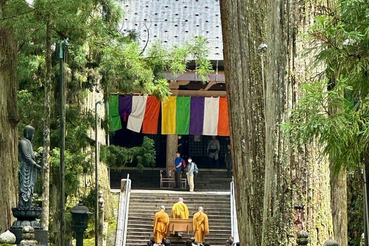Koyasan Wakayama: Okunoin, Kongobuji & Garan with Certified Guide — photo 6