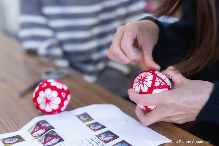 Fukuoka Yanagawa River Cruise and Ball Crafting at a Local House — photo 4