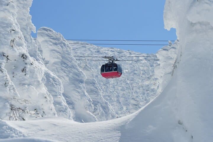 Sendai Ginzan Onsen, Zao Ropeway Snow Monsters with Lunch tour — photo 3