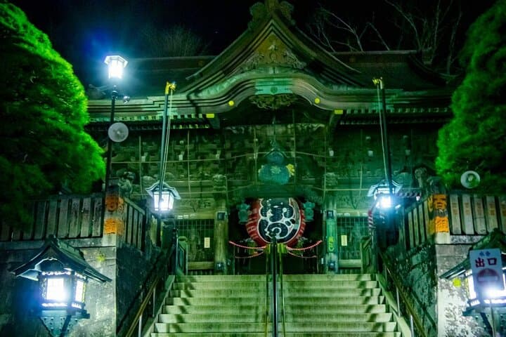 Narita: Sacred Hours—Dawn or Night at Naritasan — photo 4