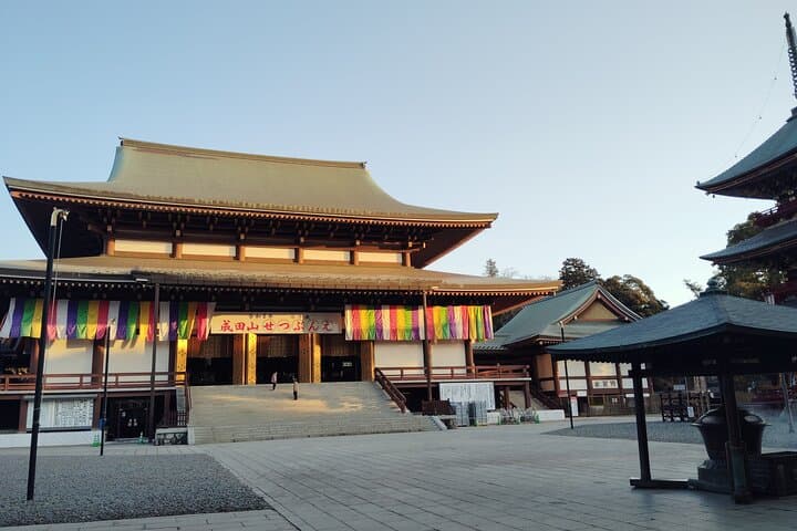 Narita: Sacred Hours—Dawn or Night at Naritasan — photo 16