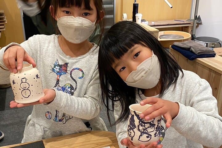 1 hour Traditional Kyoto Pottery Experience with Master Artisans — photo 7