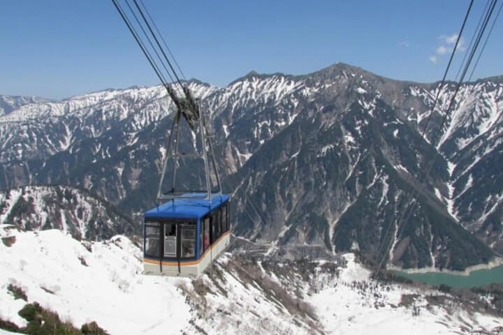 From Nagoya Tateyama Kurobe Snow Wall & Kamikochi 2 Day Tour — photo 11