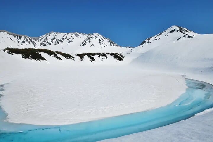 From Nagoya Tateyama Kurobe Snow Wall & Kamikochi 2 Day Tour — photo 6