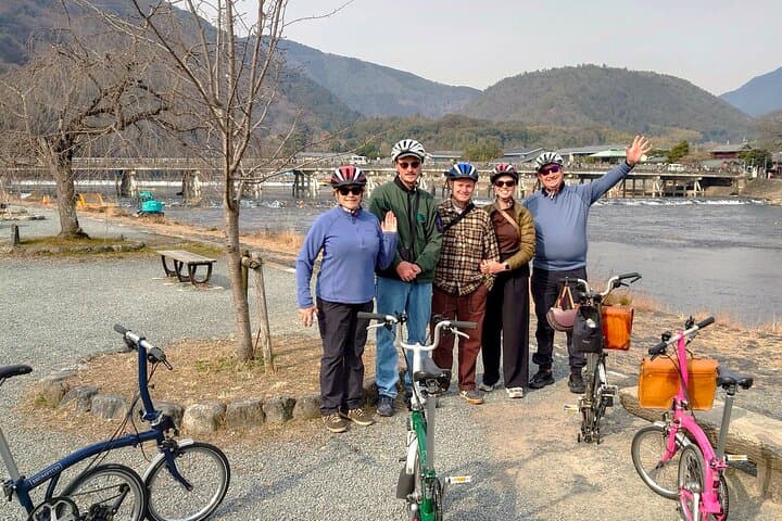 Kyoto: Arashiyama Guided Slow Cycling Tour — photo 4
