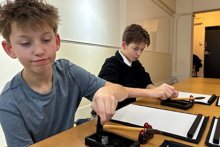 Tokyo: Private Calligraphy Class at Japanese Room in Shibuya — photo 6