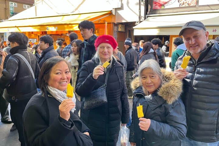 2.5hours Private Tsukiji Market Tour Experience — photo 5