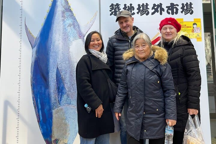 2.5hours Private Tsukiji Market Tour Experience — photo 4