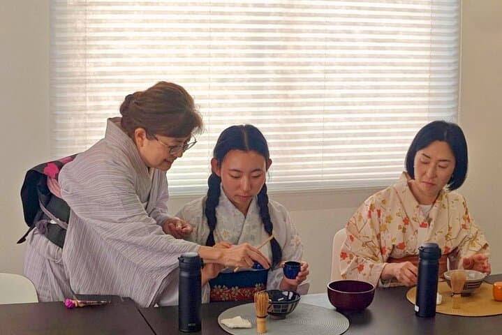 Tokyo Tea Ceremony in Asakusa with Kimono, Matcha & Wagashi — photo 11