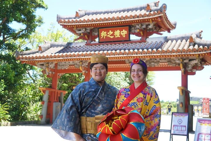 Private Okinawa Photo Tour Explore Shuri and Naha