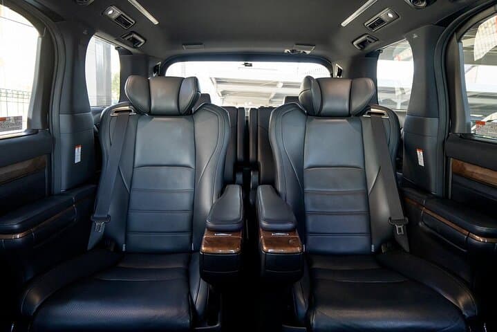 Private Tokyo Airport Transfer One Way — photo 4
