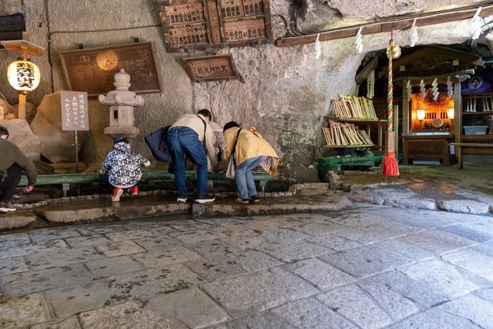 Kamakura Secret - Private Walking Tour & Photoshoot — photo 17