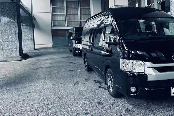 Private Hiace Transfer from Haneda Airport Tokyo — photo 1