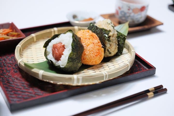 Nara: Authentic Onigiri Cooking Class & Meal in a Local Home — photo 2
