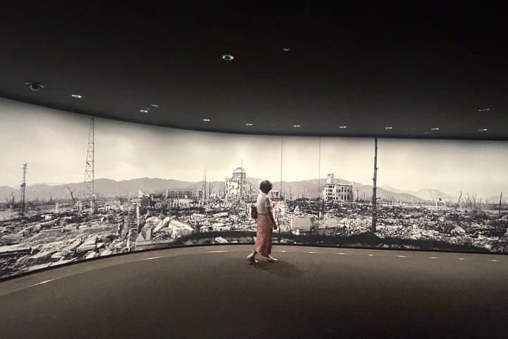 Hiroshima and Miyajima Private English Tour — photo 10