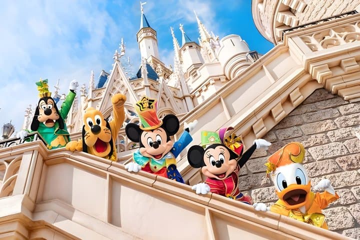 Tokyo Disneyland Ticket and Shared Transfers — photo 3