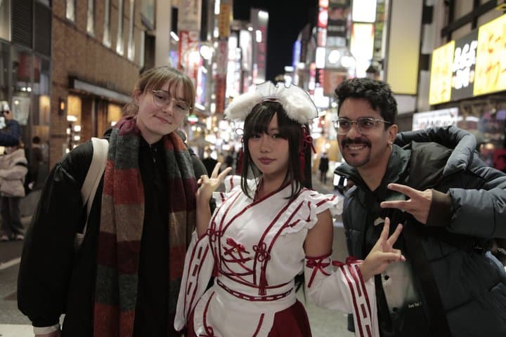 Shinjuku Bar Walk 3 Stops with Unlimited Drinks at the Second Bar — photo 1