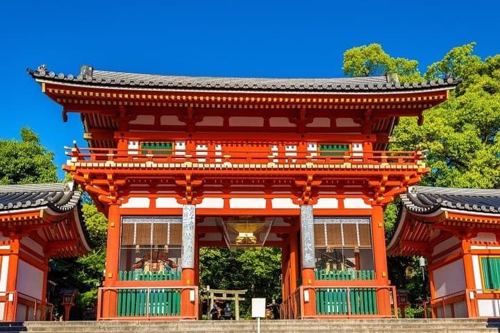 Kyoto Kiyomizu dera Walking Tour with a Former History Teacher — photo 5