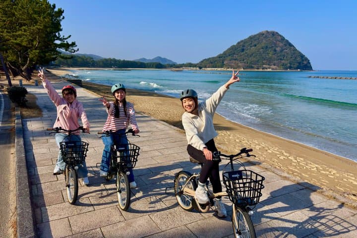 Hagi Samurai Town Cycling Tour with Local Guide (3.5 hours) — photo 7