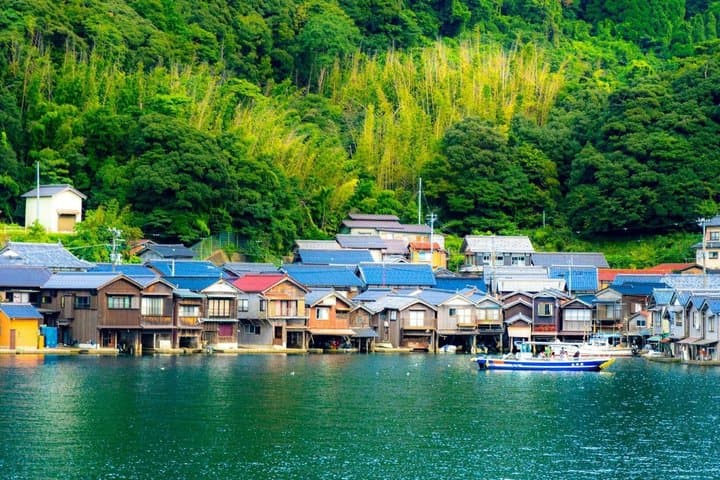 T71D Amazing Views of Amanohashidate & Ine Funaya Bus Tour — photo 2