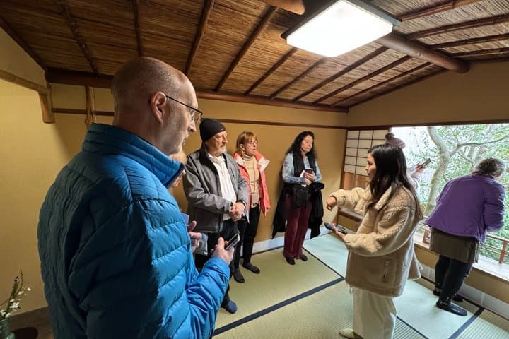Kanazawa Castle and Samurai History Walking Tour — photo 11