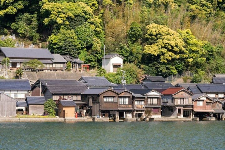 T71D Amazing Views of Amanohashidate & Ine Funaya Bus Tour — photo 3
