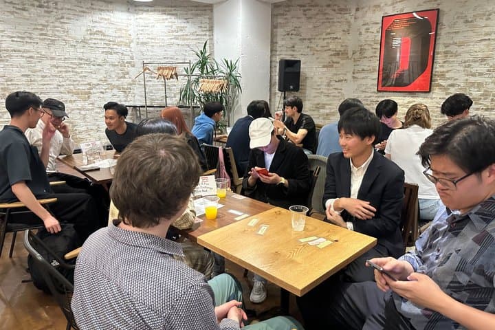 Meet Osaka locals and Japanese speaking experience at Cafe Umeda — photo 12