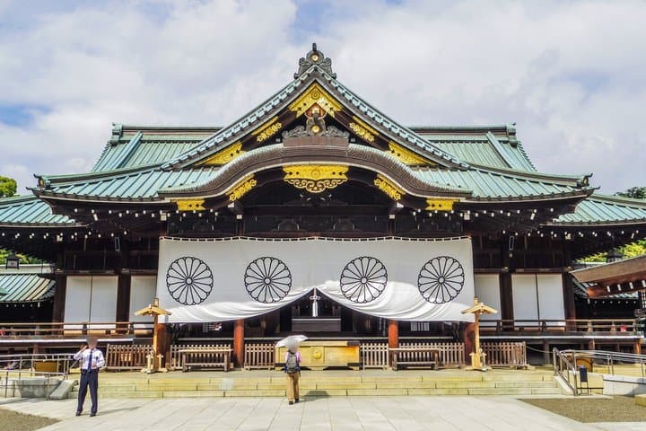 Tokyo WW2 Historical Walking Tour — photo 3