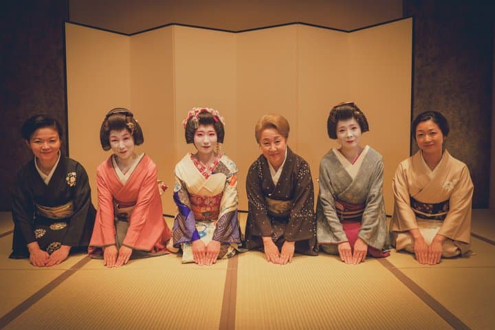Asakusa Geisha Performance and Tea House Experience — photo 4
