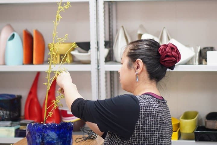 Contemporary Ikebana Art Workshop at Ganko Ji Temple Studio — photo 10