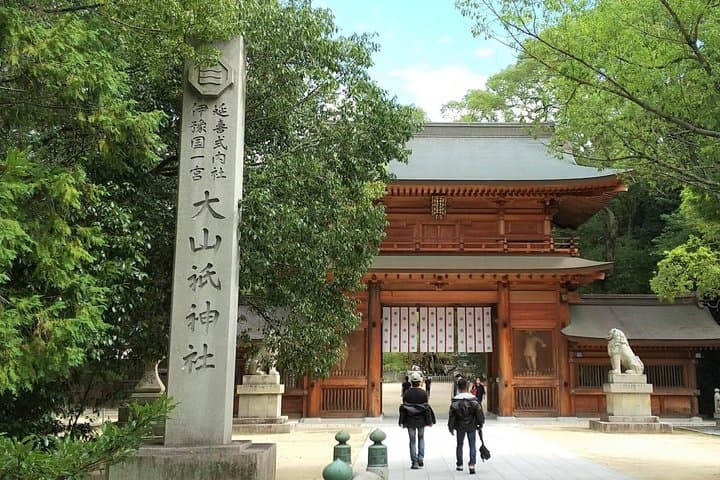 Shimanami Kaido Cycling Tour from Onomichi to Oyamazumi Shrine — photo 7