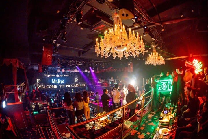 Osaka Umeda: PICCADILLY LIVE SHOW & NIGHTCLUB & VIP Plan — photo 6