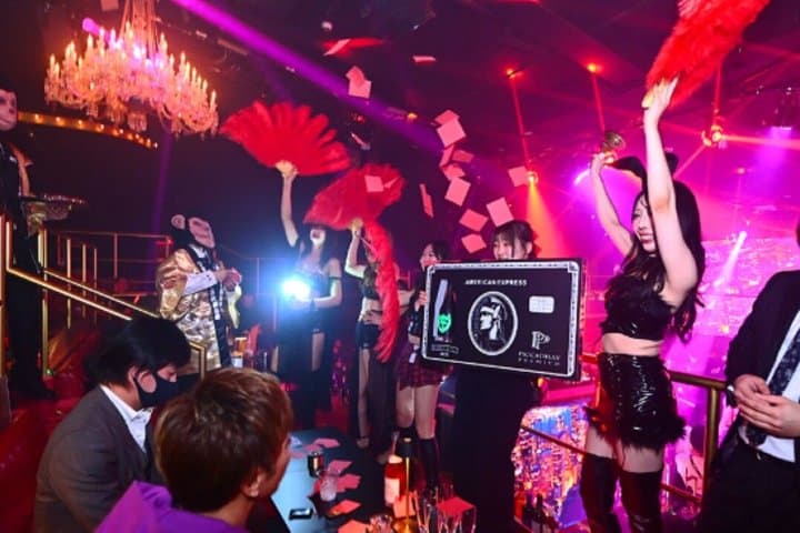 Osaka Umeda: PICCADILLY LIVE SHOW & NIGHTCLUB & VIP Plan — photo 7